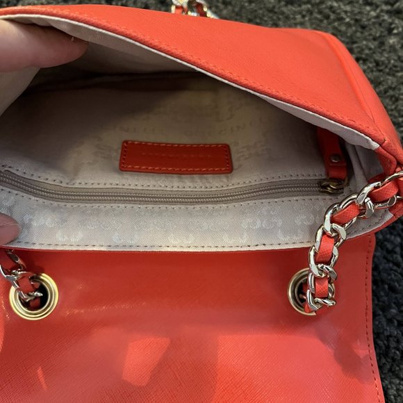 LIKE NEW CONDITION COCCINELLE RED SHOULDER BAG - Picture 5 of 5